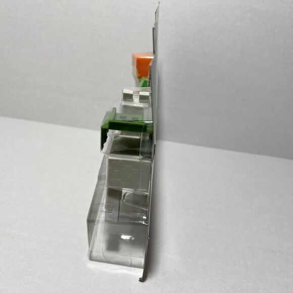 Minecraft Alex And Llama Deluxe Figure- 3.25" Figure - Picture 14 of 15